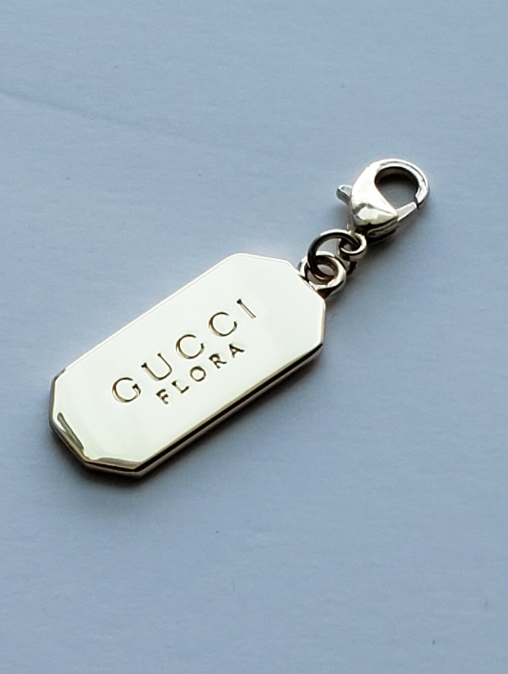 Gucci Flora Charm Gold